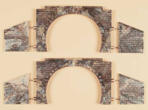 2 Tunnel portals<br /><a href='images/pictures/Auhagen/43617.jpg' target='_blank'>Full size image</a>